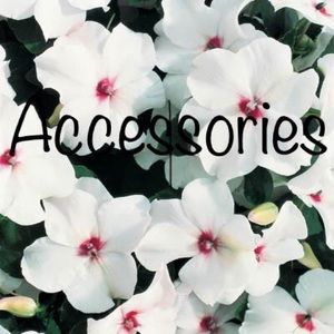 Accessories scarf 🧣 earrings